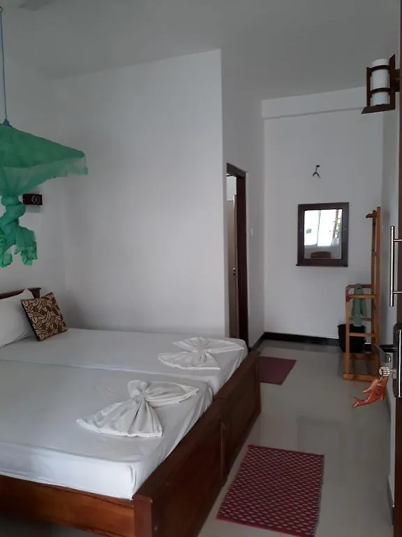 Anna Tourist Inn Negombo Vendégház