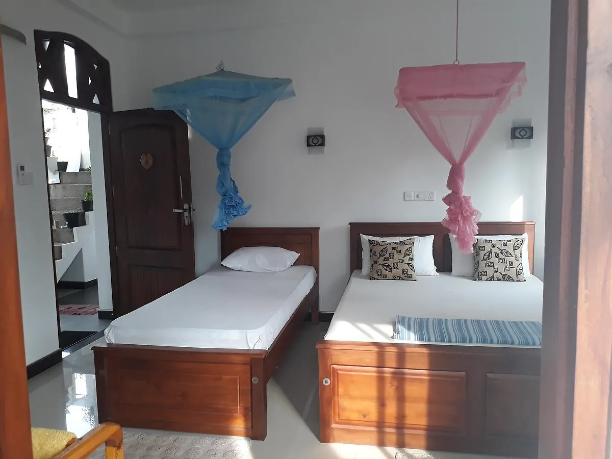 Anna Tourist Inn Negombo