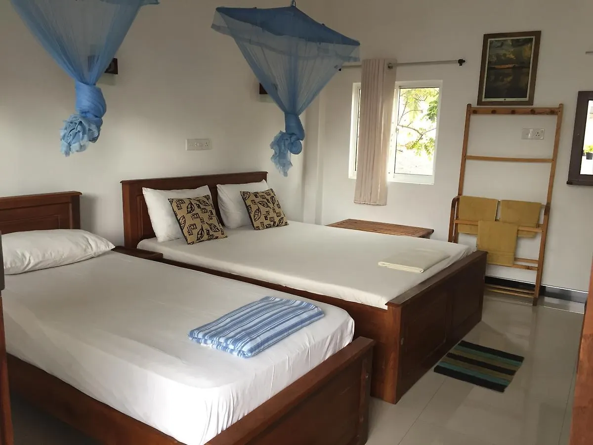 Anna Tourist Inn Negombo Vendégház